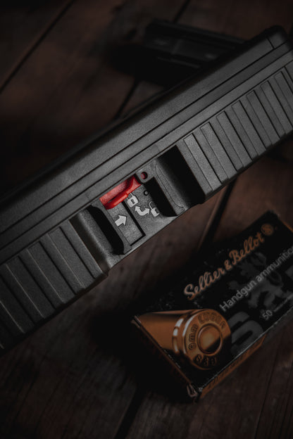 17-Piece Grenade-Style Valve Tool Kit