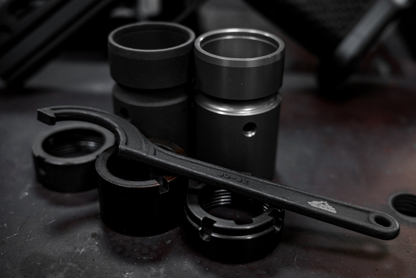 ⁡Hook Castle Nut Wrench