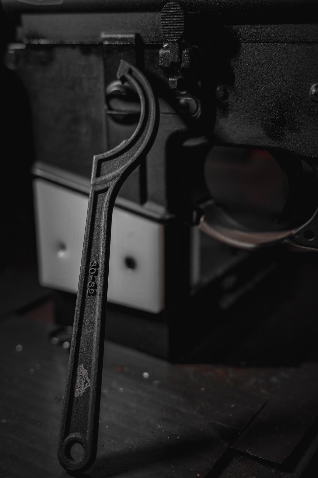 ⁡Hook Castle Nut Wrench